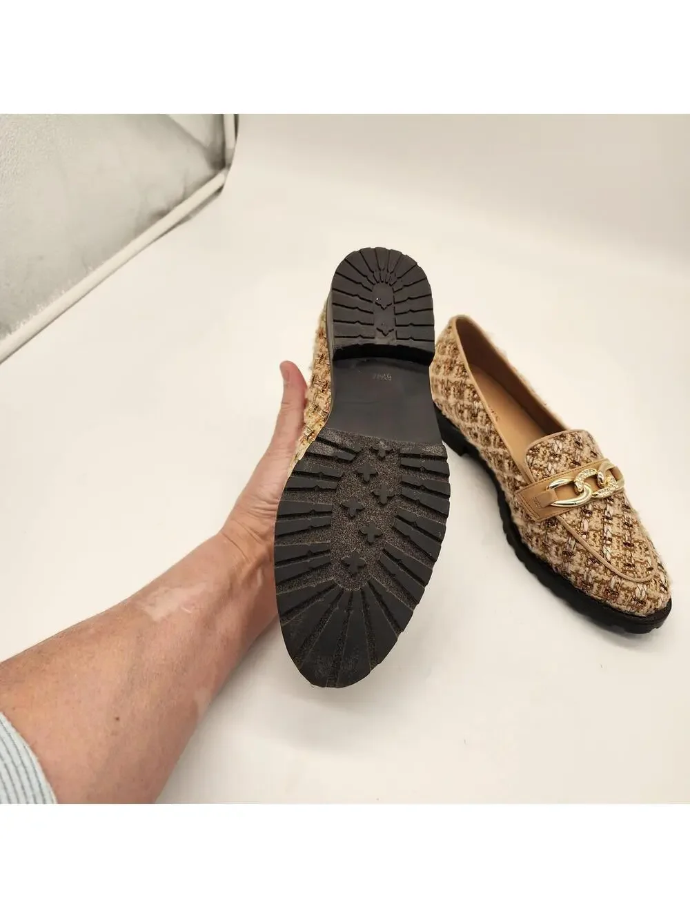 Talbots Leighton Boucle Metallic Chain Loafers Tan Gold Tweed Shoes 9.5